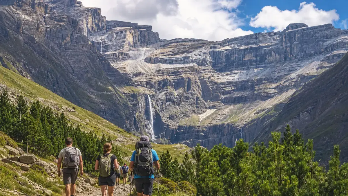 Cirque de Gavarnie : itinéraire, parking et durée de la balade